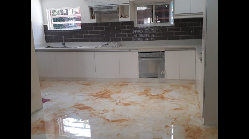 Paano mag apply ng Metallic epoxy resin sa concrete floor (white with gold highlights)